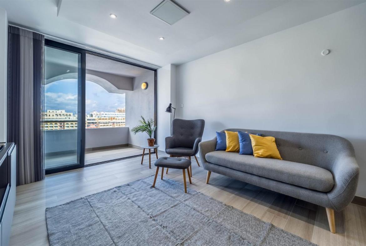Deluxe Seaview Apartment San Ġiljan Kültér fotó